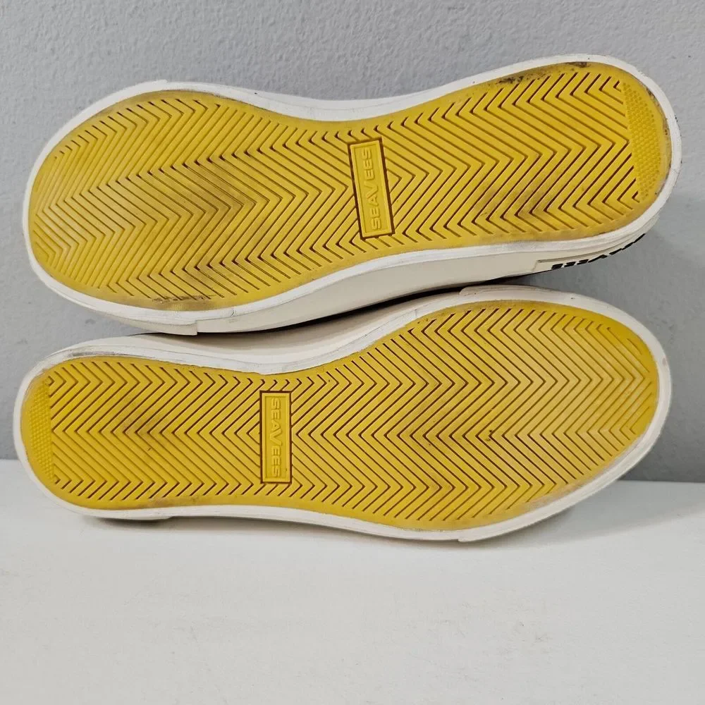 Seavees Womens Hawthorne Slip On Magnum Shoes Size 5 Red Hawaiian Bird‎ Poplin
